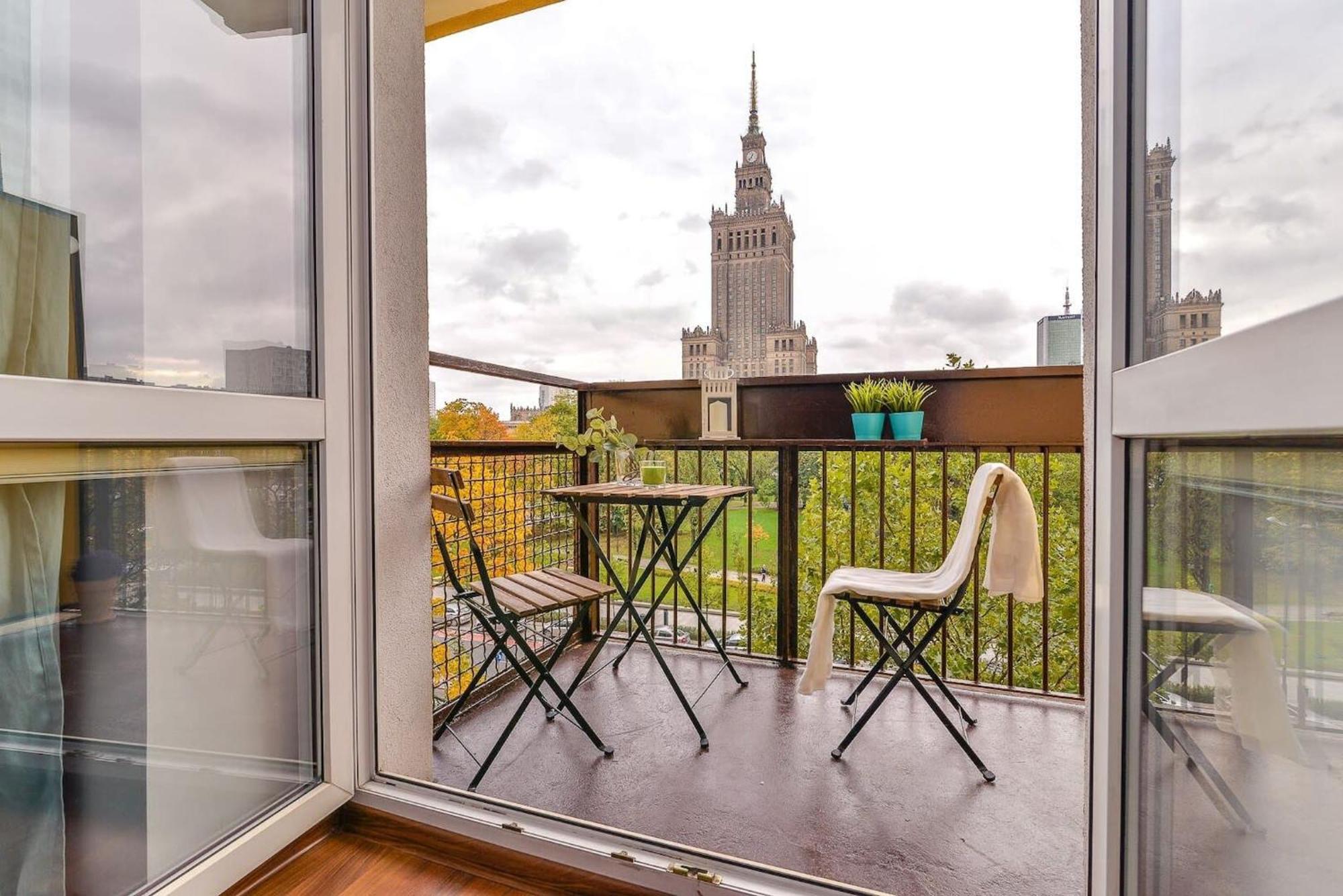 Cozy Apartment With Balcony - Palace Of Culture By Rent Like Home ワルシャワ エクステリア 写真